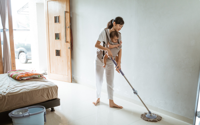 nước lau sàn an toàn cho bé