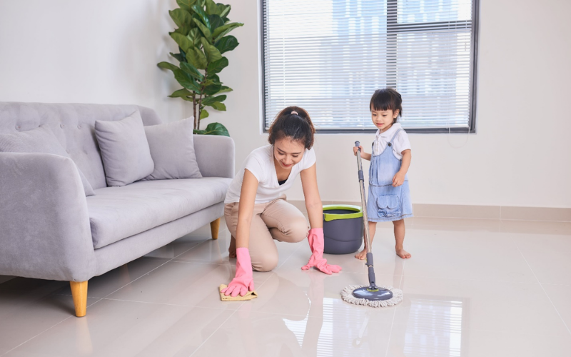 nước lau sàn an toàn cho bé